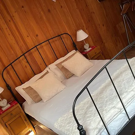 펜션 A Due Passi Piste Da Sci