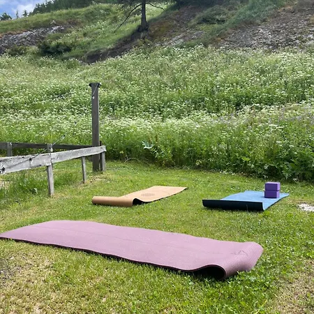 度假居 A Due Passi Piste Da Sci 瓦尔格里森凯